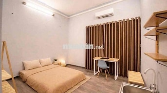 PHÓNG STUDIO CỬA SỔ LỚN, FULL NỘI THẤT NGAY CMT8