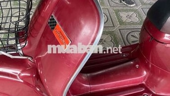Honda Giorno 50cc màu đỏ