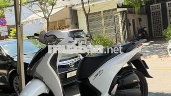 Honda SH 125 2016 màu Trắng