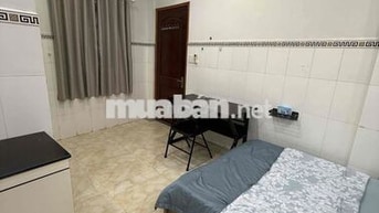 Phòng cửa sổ lớn full nội thất 25m2 Khánh Hội Quận 4