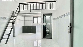 Ngay Tên Lửa - Sát Quận 6 - Nhà Mới - 3trx Cửa Sổ Trời