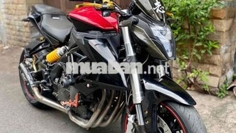 Mô tô Benelli BN 600 2017 màu Đỏ đen