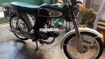 Xe máy Honda 67 SS50 màu Đen
