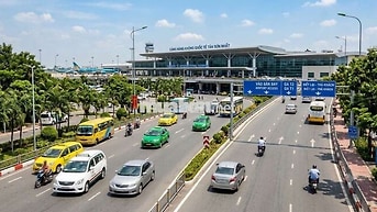 CHO THUÊ CĂN GÓC 2MT ĐƯỜNG TRƯỜNG SƠN F2 Tân Bình 