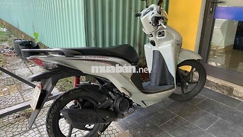 Honda Vision 2024 1 vạn Xám đen