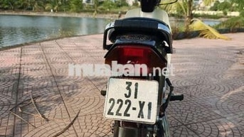 Honda Dream Thái màu nâu