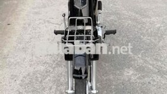 Honda Super Dream 2004 màu Đen