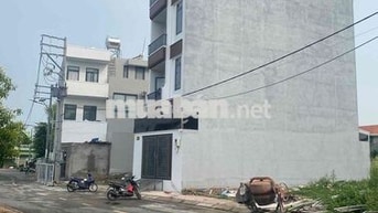 cho thuê phòng và xuất ở ghép tại 1635/9 lê văn lương