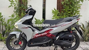 Honda Air Blade 125 2024 Thể thao 1150 km Xám đỏ