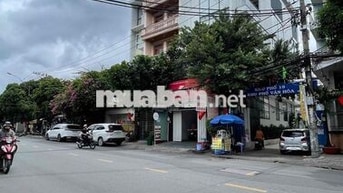 Cho thuê MT Dương Đức Hiền, Tân Phú, Ngang 11m. Gần ĐH Công Thương