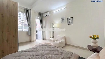 STUDIO BAN CÔNG TÁCH BẾP NGAY NGUYỄN THÁI SƠN - VÒNG XOAY NGUYỄN KIỆM