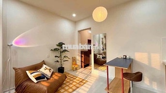 1PN + 1PK RỘNG RÃI | BAN CÔNG – GẦN ĐH BÁCH KHOA