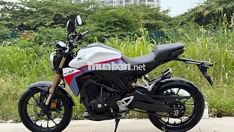 Honda CB300R 2011 11.000 km trắng đỏ xanh