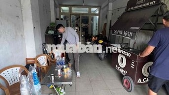 Chính chủ Cần Bán Gấp nhà MT chế lan viên , không qua trung gian
