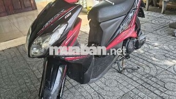 Yamaha Luvias Fi màu Đen đỏ