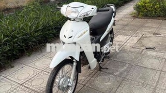 Honda Wave Alpha 100cc màu trắng