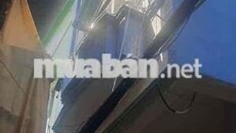 chính chủ cho thuê nhà sát chợ Hoà Bình