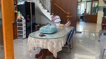 Bán nhà góc 2 mặt tiền kdc chợ đầu mối bình điền phường bình đông Q8cũ