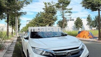 Honda Civic 2021 1.8G Trắng