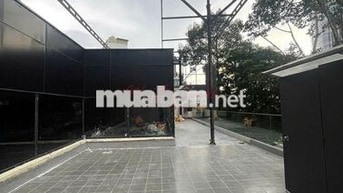 Sàn 300m², ngang 22m mặt tiền Hàm Nghi, Q1, giá chỉ 100TR!