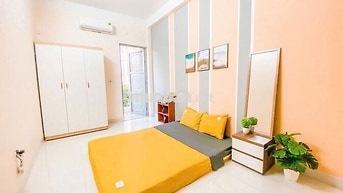 PHÒNG GIÁ SIÊU RẺ CHỈ 3Đ - OTO ĐỖ CỬA KHU VỰC VĂN QUÁN - 20M RA CHO