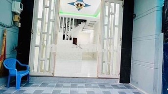 Cho Thuê Nhà DT 110m2 1Trệt 1Lầu 2Pn 2Wc Sân Xe Máy Hẻm Xe Tải