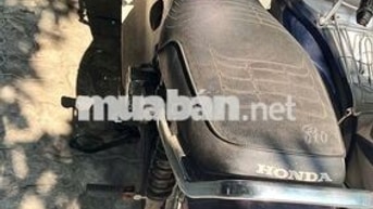Honda Dream Trung Quốc màu Đen