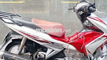 Honda Air Blade 2013 trắng đỏ