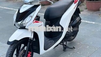 Honda Vision màu trắng