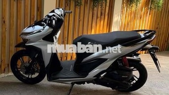 HONDA VARIO 150 BẠC ĐEN