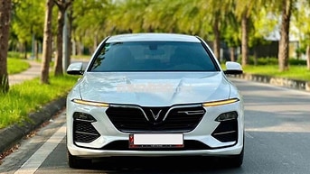 VinFast Lux A2.0 2021 Base 6.8 vạn km Trắng