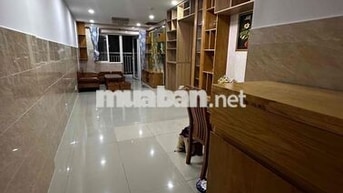 Cho thuê căn hộ 2pn full nt, bancol, chung cư Moscow