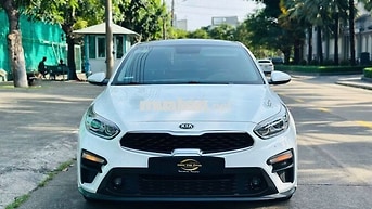 Kia Cerato 2018 1.6 MT 10 vạn km trắng