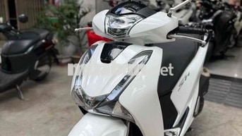Honda SH 125i 2018 trắng đen