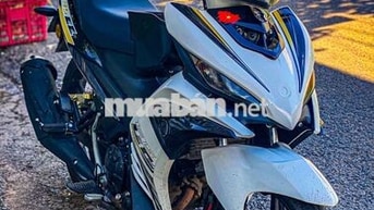 Yamaha Exciter 135 trắng đen