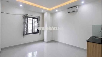🏡 CHÍNH CHỦ CHO THUÊ Căn Hộ Có Máy Lạnh , Cửa Sổ Trời , Thang Máy