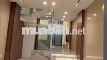 có thang máy full nội thất TL19 nhà 5 tầng 4pn 5wc vỉa hè rộng 