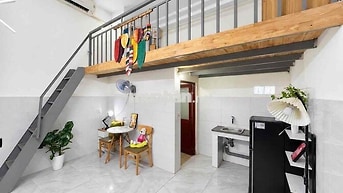 DUPLEX MỚI THOÁNG MÁT SẴN NỘI THẤT GÁC CAO NẰM NGAY NGÃ TƯ THỦ ĐỨC