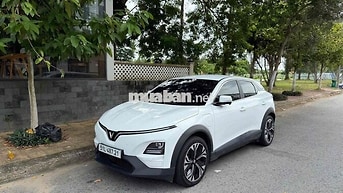 VF6 plus xe cá nhân full option