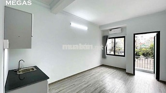 Căn Hộ Mới 100% Giá Rẻ Ban Công Ngay Lạc Long Quân - Âu Cơ