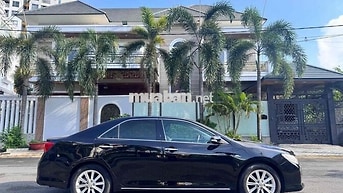 Toyota Camry 2013 2.5Q 90.000 km Đen
