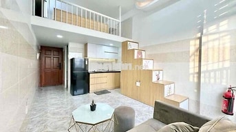 Đầu tháng 11 trống - 1 căn Duplex ban công siêu rộng