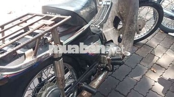 Xe máy Loncin Dream màu nâu