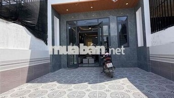 nhà ngõ hẻm 100m2 ,3 phòng ngủ,đường 768 biên hoà