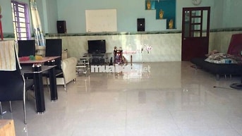 Cho thuê nhà rộng 97m d36 HBC 7,5tr/tháng