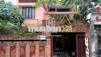 Sang Spa 19 Đặng Tất, Q1. Dt: 8x25m, Kc: trệt 2 lầu. Gía: 110tr/th