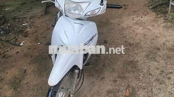 HONDA WAVE ALPHA MÀU TRẮNG