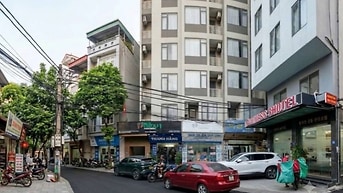 Nhà mặt ngõ thông Mĩ Đình 1, thang máy, ô tô đỗ cửa, giá cạnh tranh