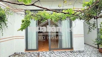 Nhà rộng 2 phòng gânc Bv Phụ Sản