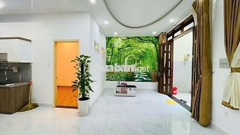 NHÀ 3PN CÓ 3 MÁY LẠNH NỘI THẤT CÓ SÂN ĐỂ XE.